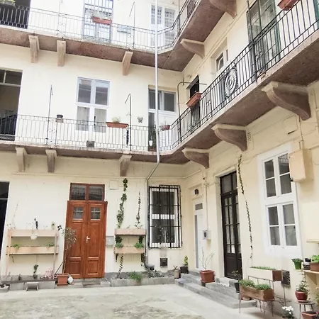 公寓 Goldcentral Dob-cozy Place Next To Mazel Tov-two Bedrooms 布达佩斯