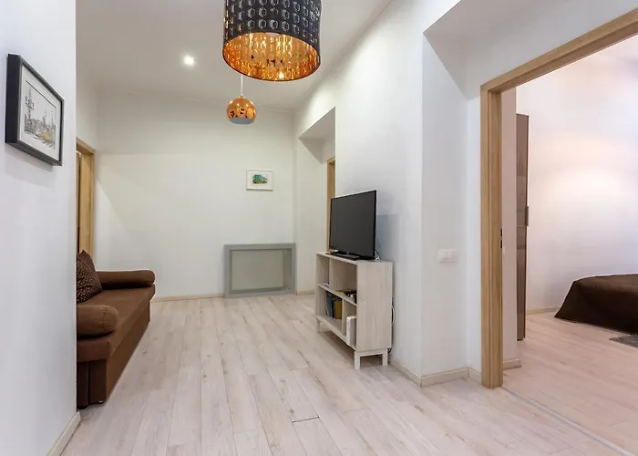 Goldcentral Dob-cozy Place Next To Mazel Tov-two Bedrooms * Budapest
